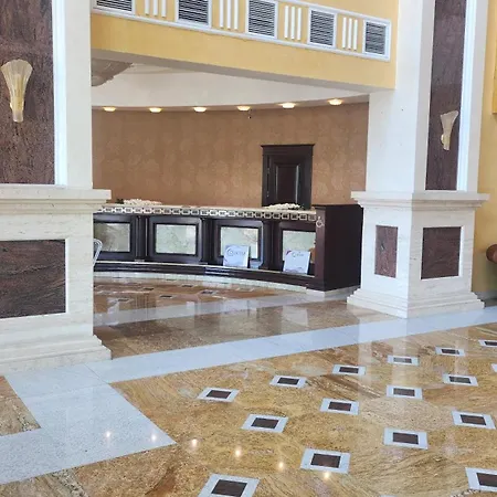 Апартаменты Black Sea 4 *